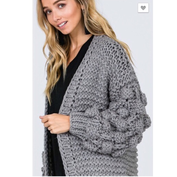 Last 1️⃣ Gray Pom Pom Sleeve Chunky Cardigan - Picture 5 of 5